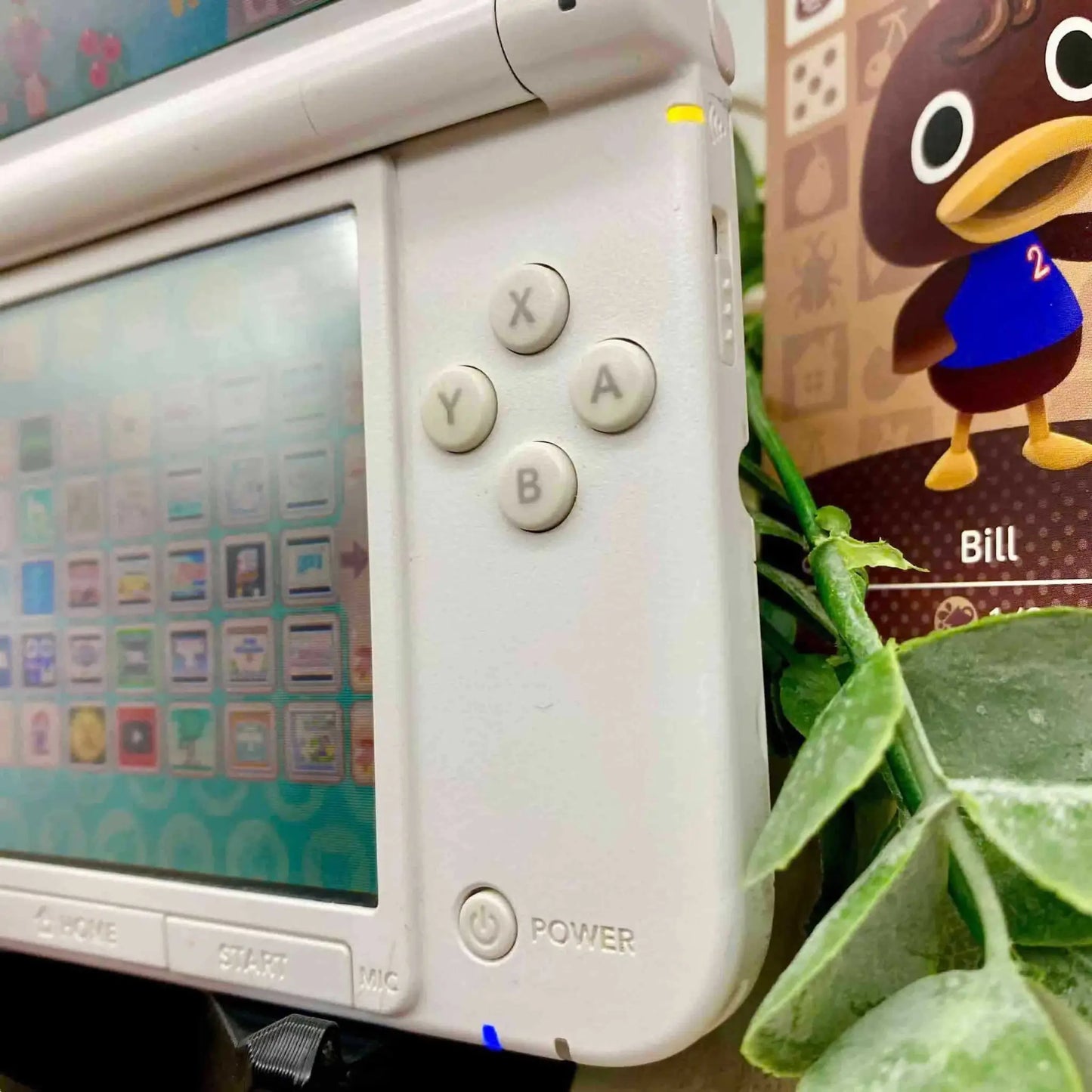 Nintendo 3DS XL weiß Animal Crossing gemoddet - VitaRenew