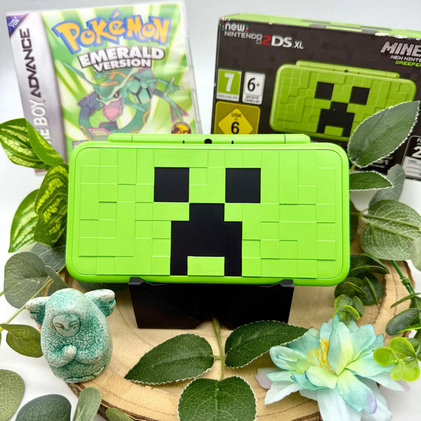 New Nintendo 2DS XL Minecraft