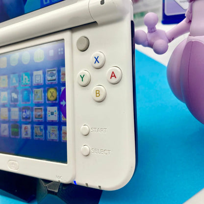 New Nintendo 3DS XL white Galaxy