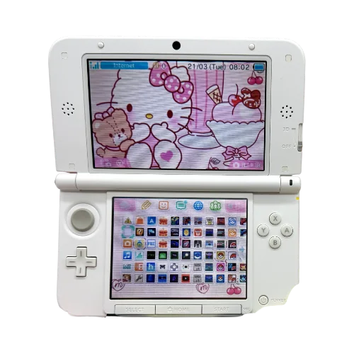 Nintendo 3DS XL white pink