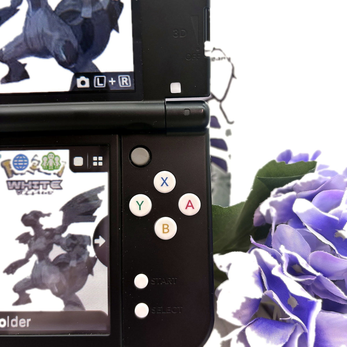 Custom New Nintendo 3DS XL Detail weisse Buttons weisser Hintergrund